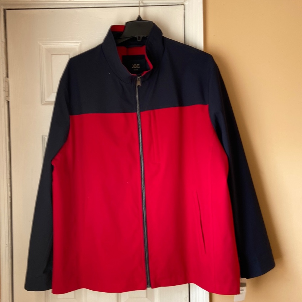JBE Lightweight Water Resistant Jacket